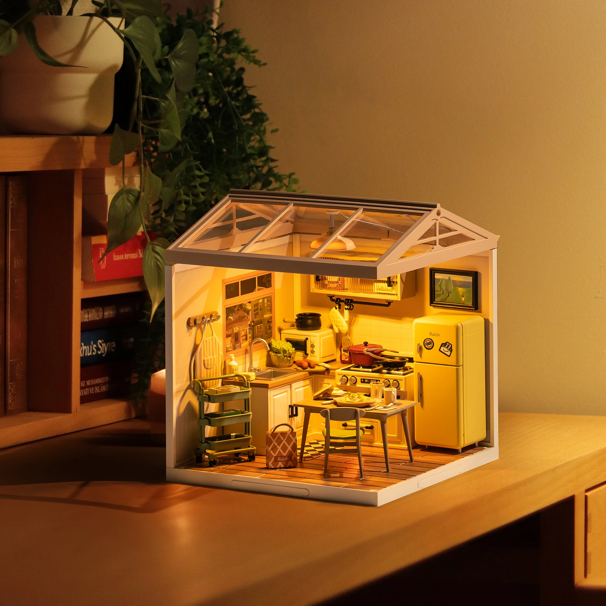 Tiny House Building Kit - Light & Collect DIY Mini Universe Series | MiniCraft