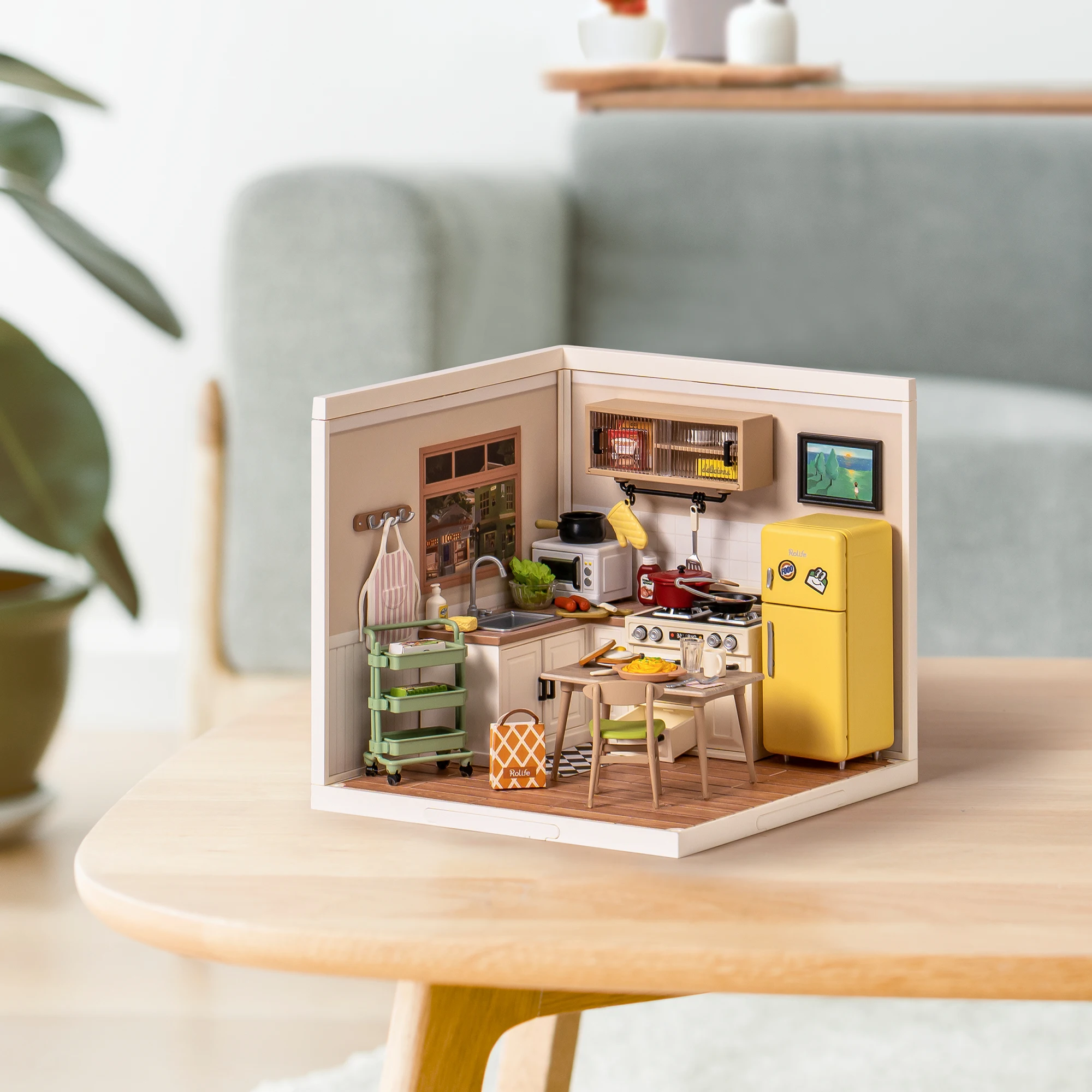 Tiny House Building Kit - Light & Collect DIY Mini Universe Series | MiniCraft